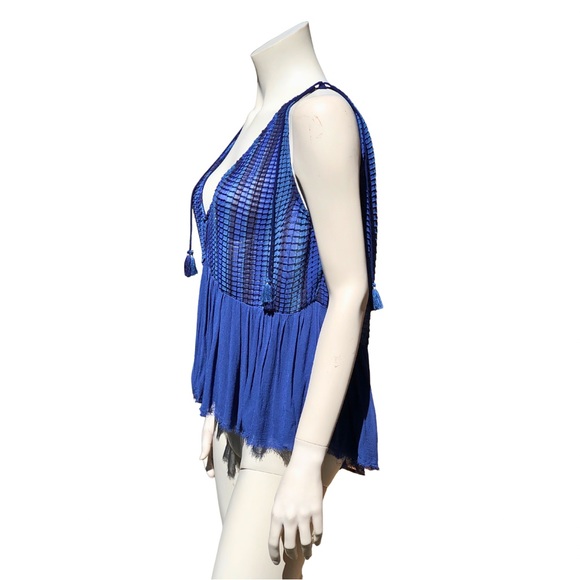 AKEMI + KIN NWOT Anthropologie BLUE Sleeveless Blousy Boho Halter Chemise Top M - Picture 9 of 12